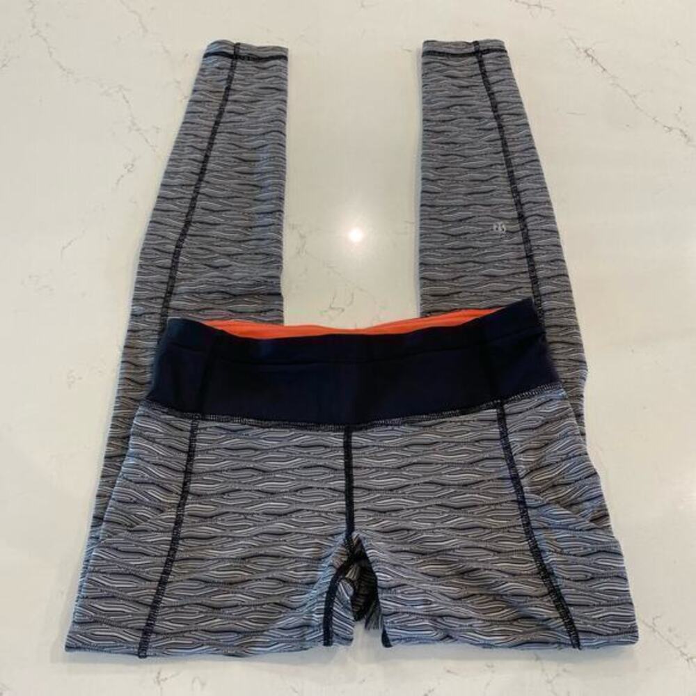 Lululemon Speed Tight II Leggings Textured Wave‎ Silver Spoon Black Size 6